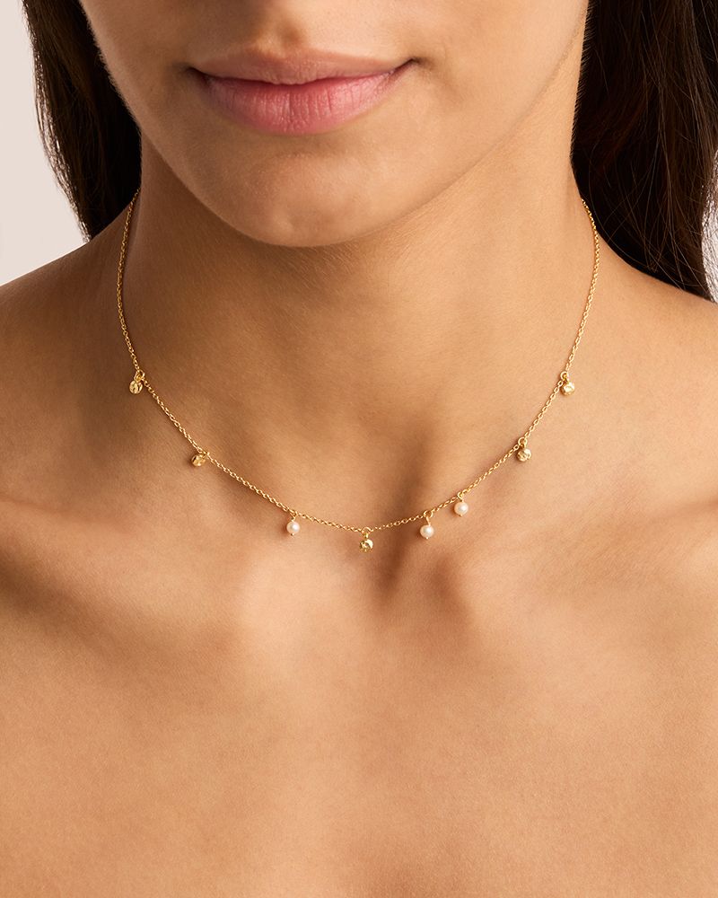 Endless Grace Pearl Choker
