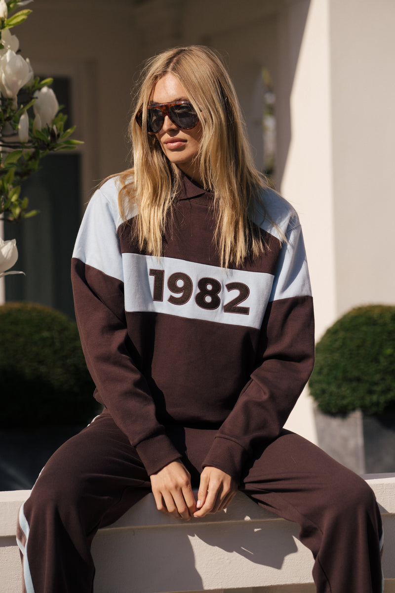 1982 CONTRAST KNIT SWEATER ESPRESSO