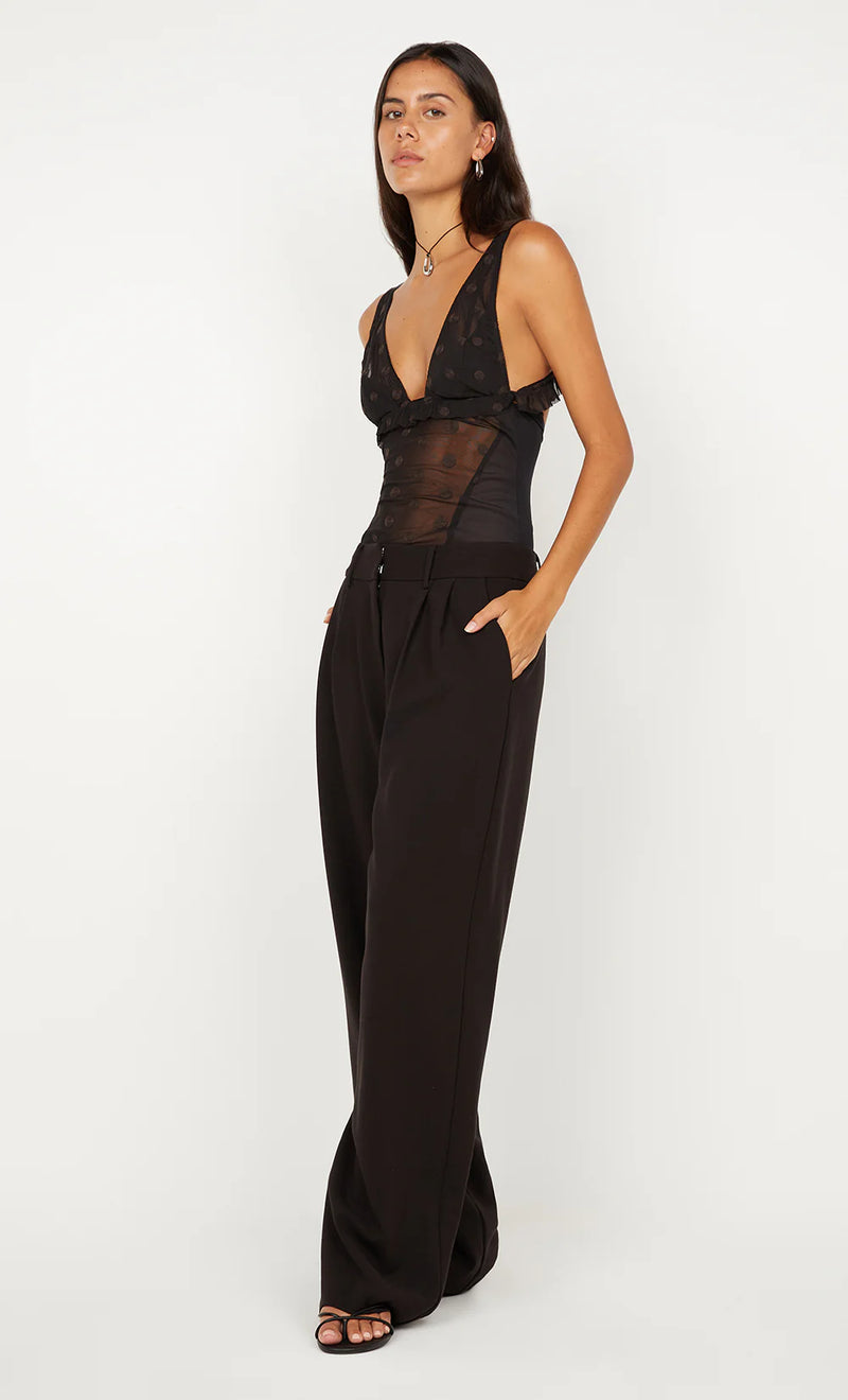 KARLA V NECK TOP