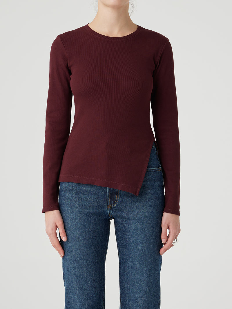ASYMMETRICAL RIB TOP OXBLOOD