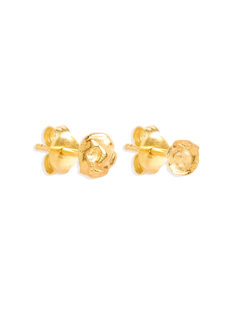 All Kinds Of Beautiful Stud Earrings