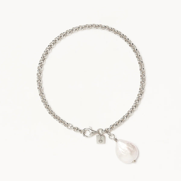 Embrace Stillness Pearl Bracelet - Silver