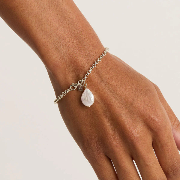 Embrace Stillness Pearl Bracelet - Silver