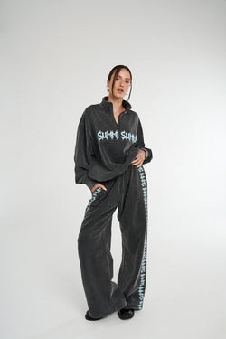 TRACK PANTS