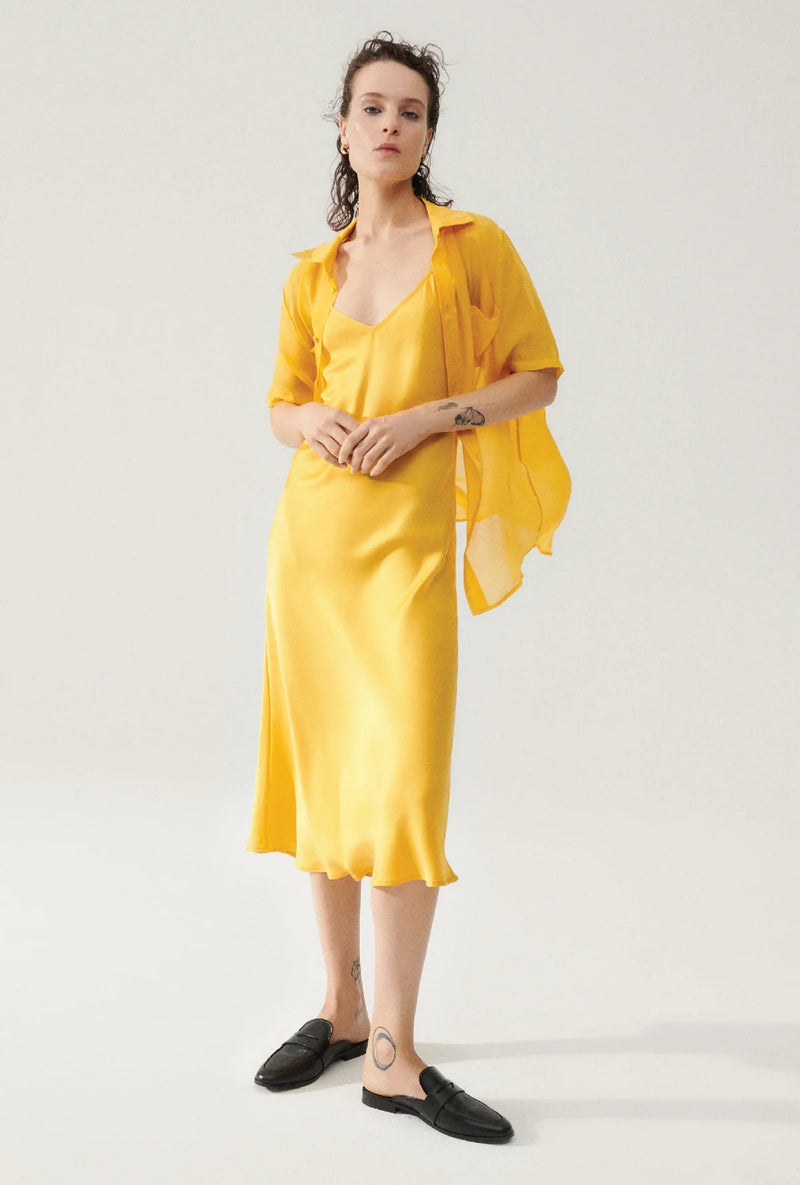 Chiffon Short Sleeve Boyfriend Shirt Goldfinch